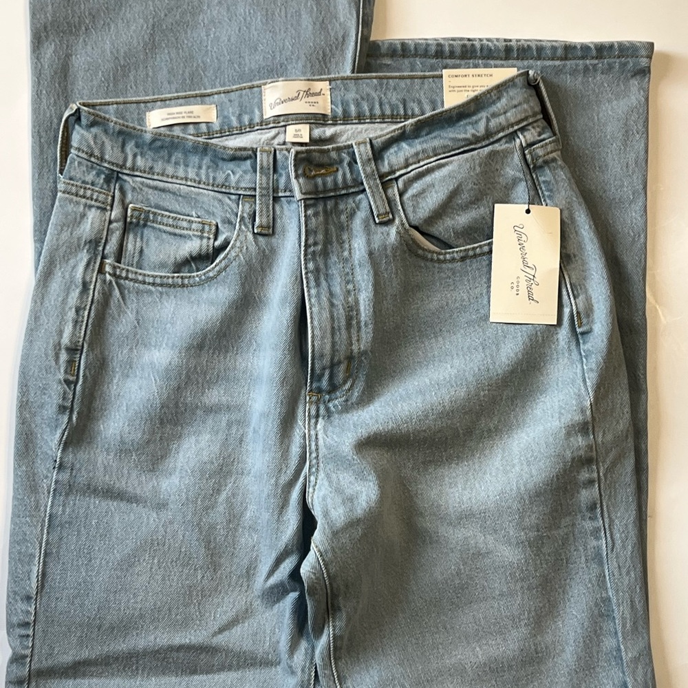 Universal Thread Light Blue Denim Jeans